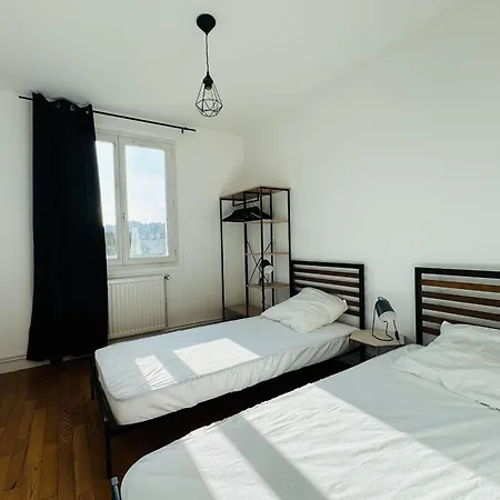 Апартаменты 5-room In The Heart Of The Center Кан