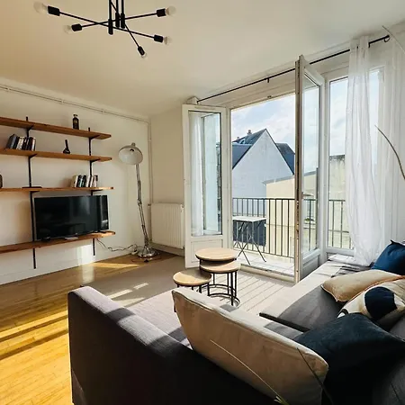 Apartment 5-room In The Heart Of The Center *