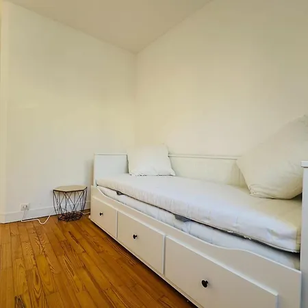 Апартаменты 5-room In The Heart Of The Center Кан